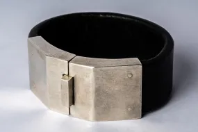 Box Lock Bracelet (Facet, Narrow, BLK AS)