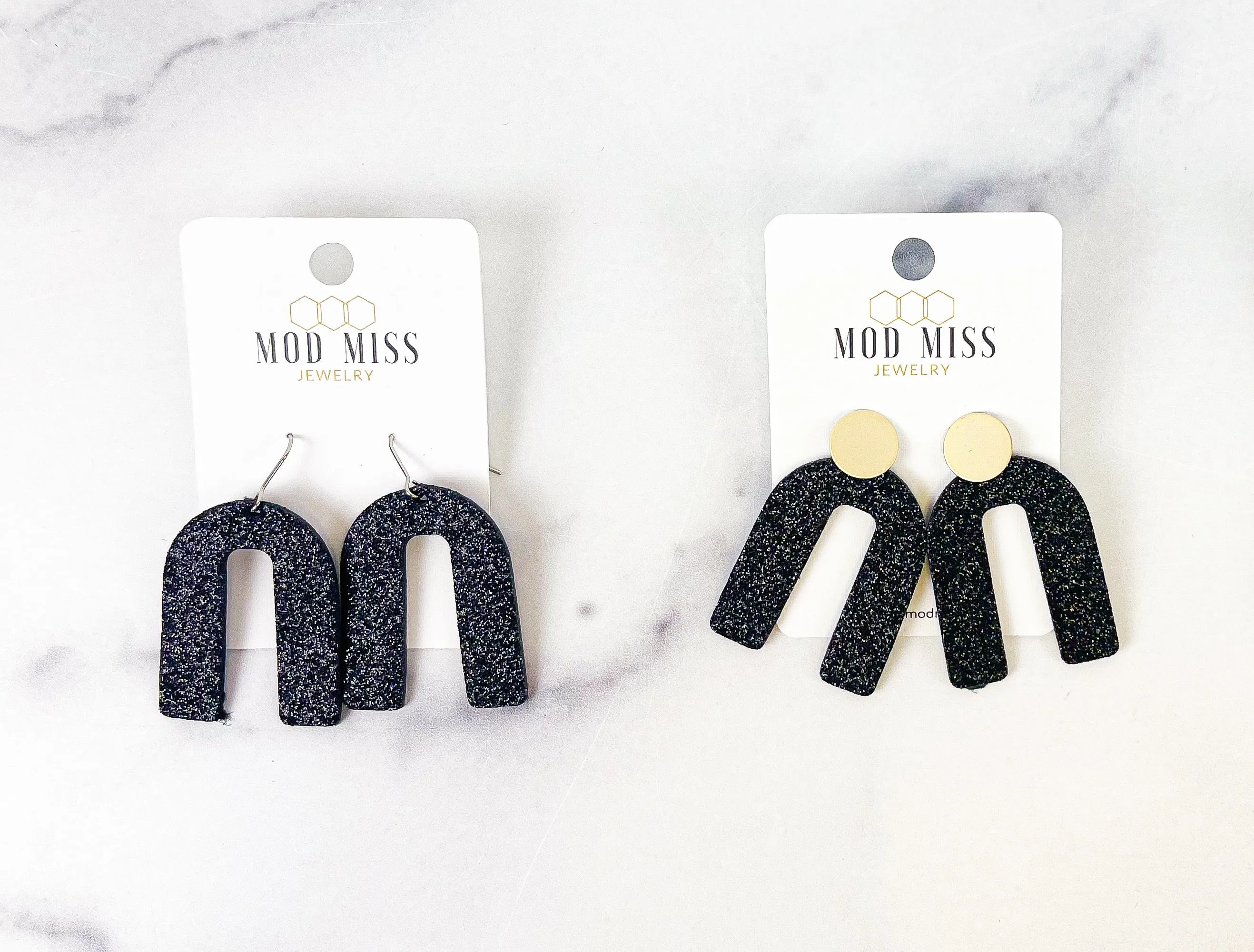 Cork Leather Arch Earring Fine Glitter Black