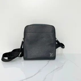 Louis Vuitton Taiga Alex Messenger BB