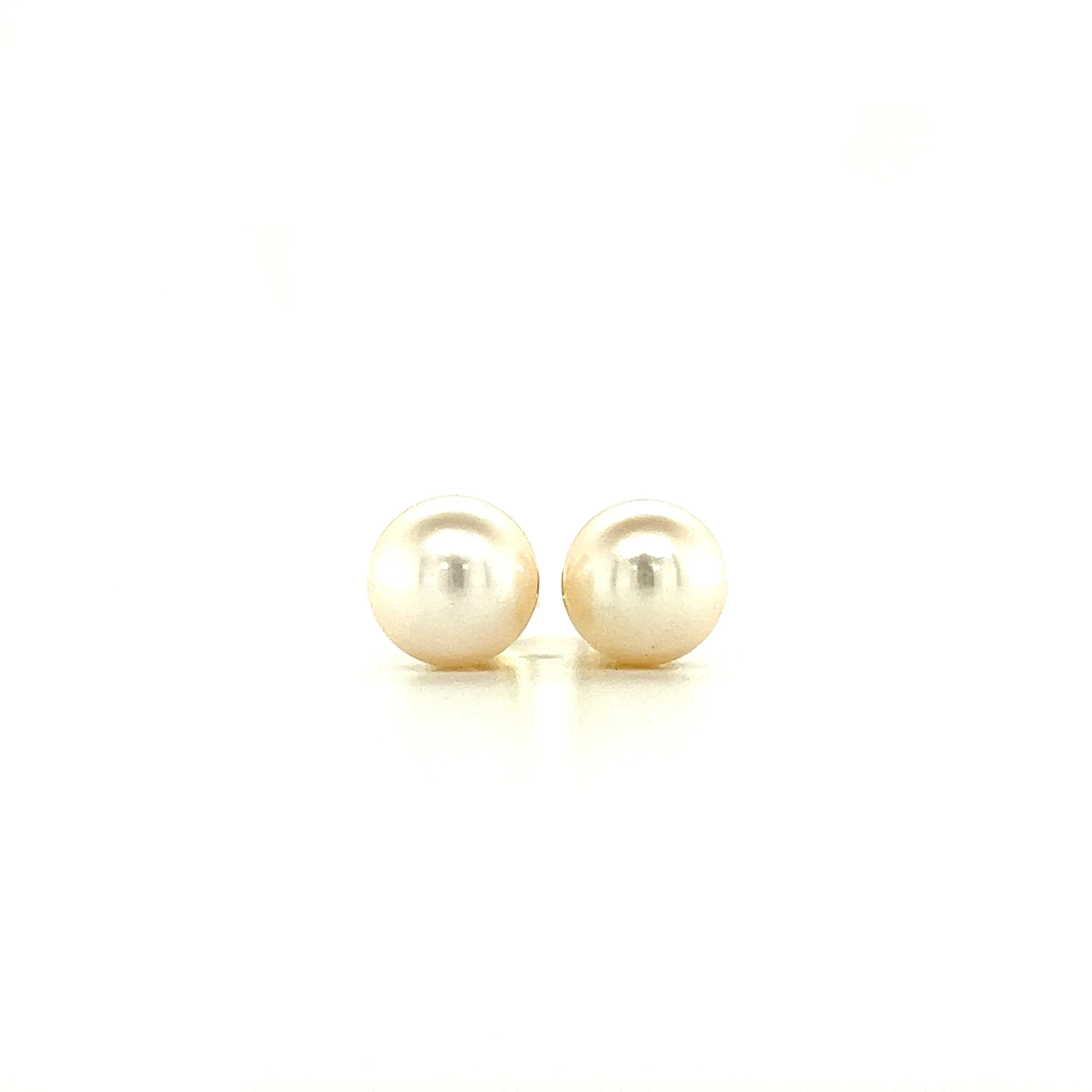 Pearl 7mm Stud Earrings in 14K Gold