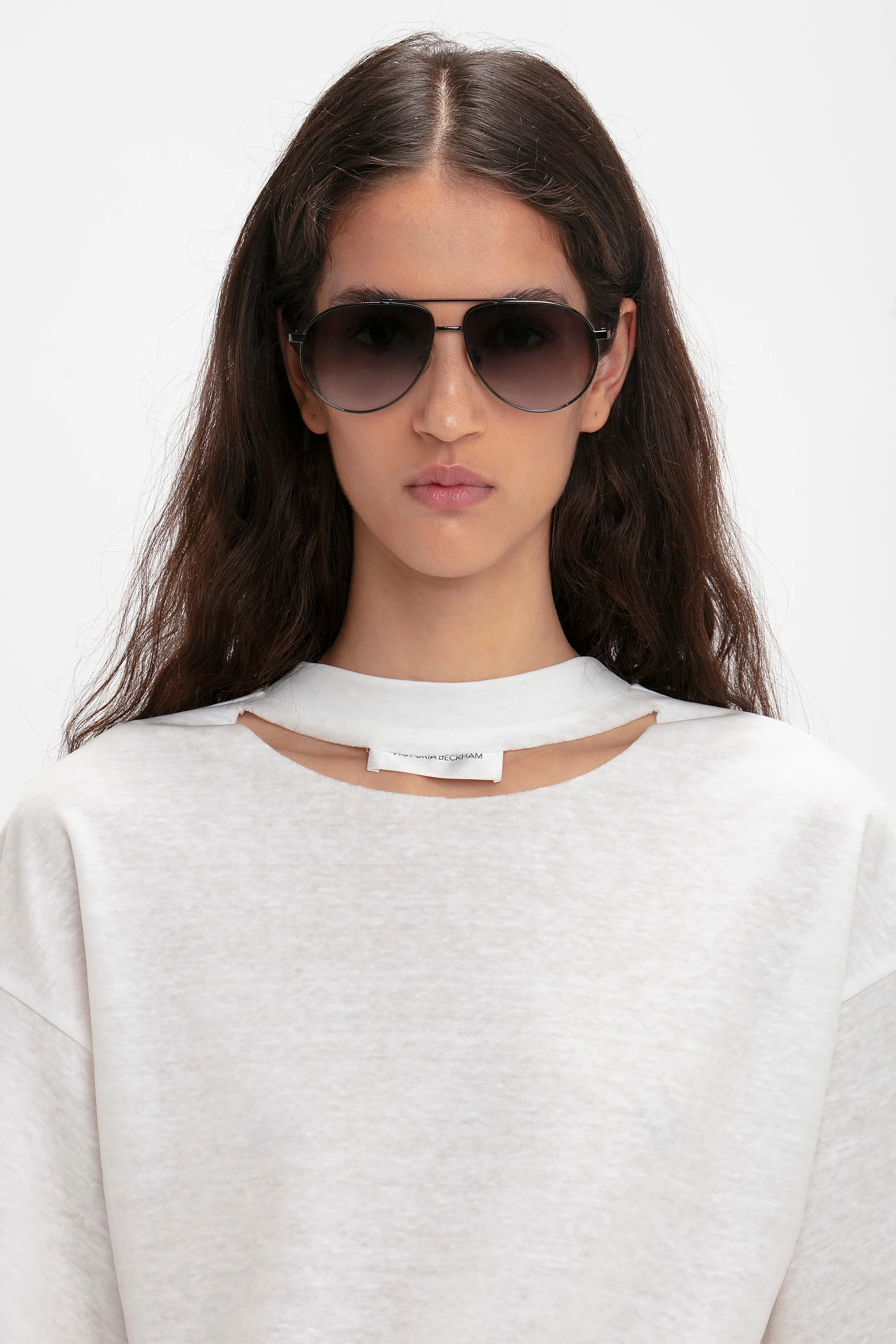 V Metal Pilot Sunglasses In Grey Gradient